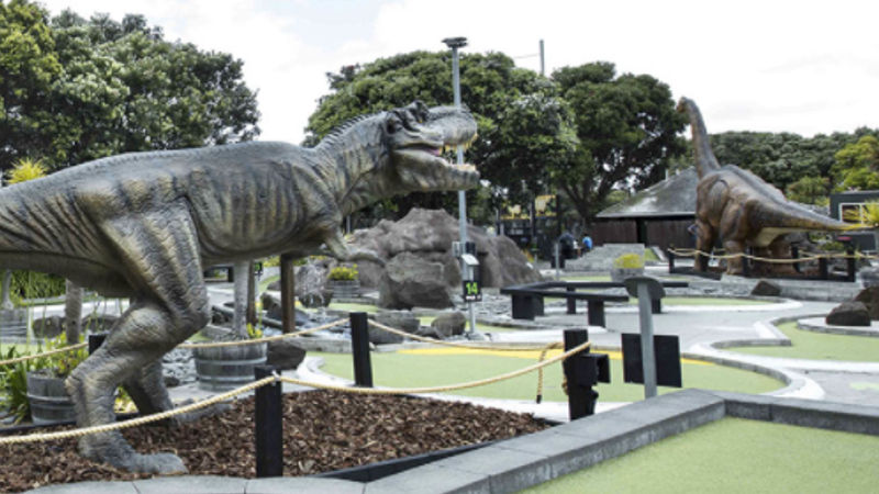 Walk among the dinosaurs and journey through the Serengti plains of Africa with Auckland’s first themed 18 hole mini-golf experience!